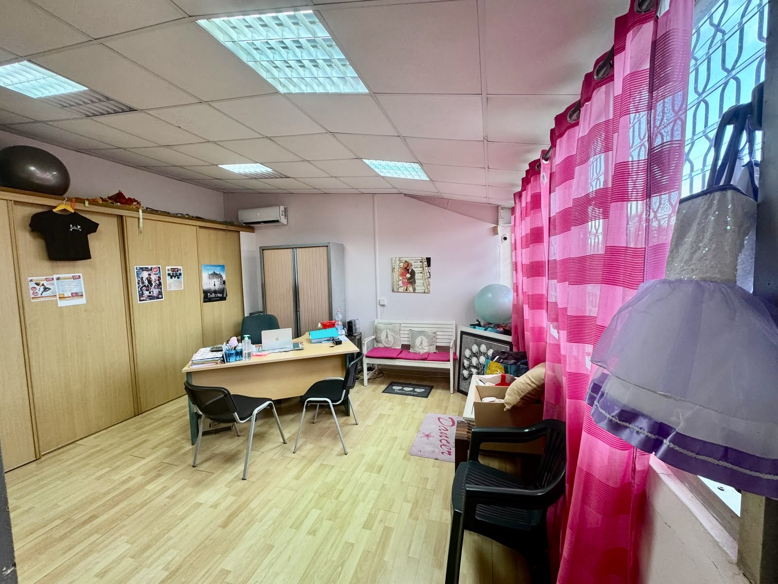 Bureau et accueil de l'école de danse