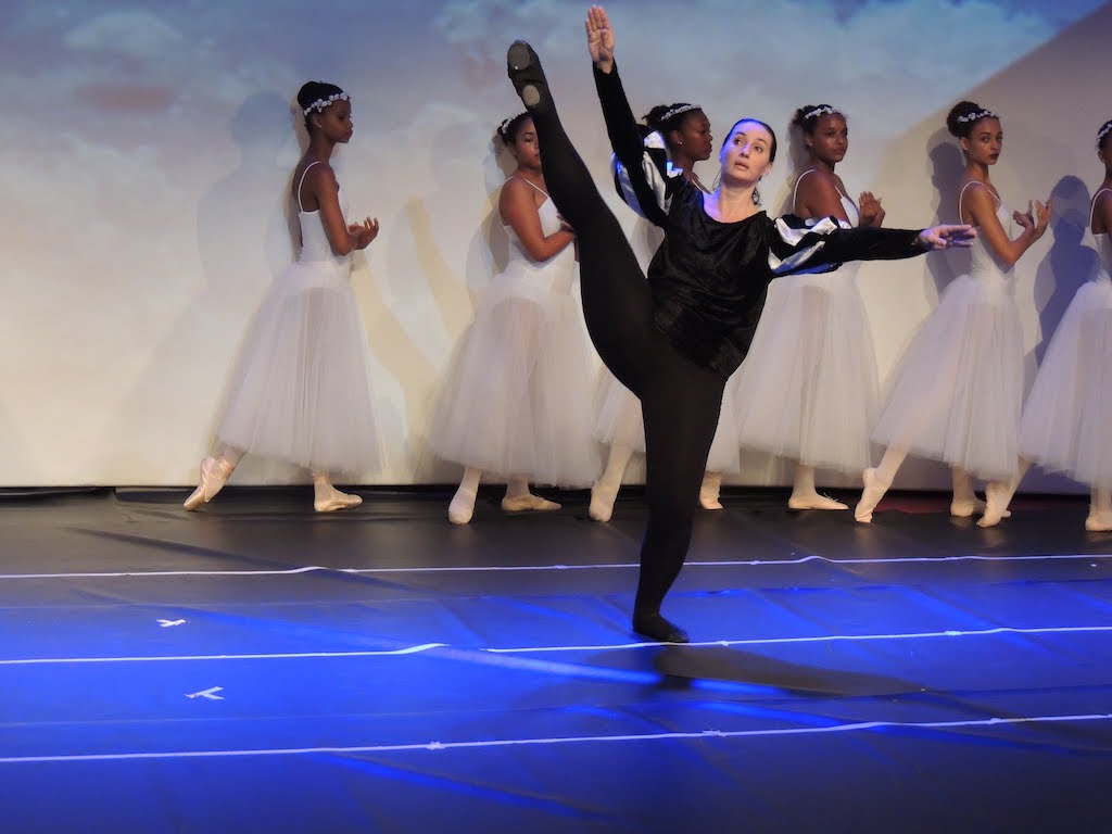 Solo de Giselle devant le corps de ballet